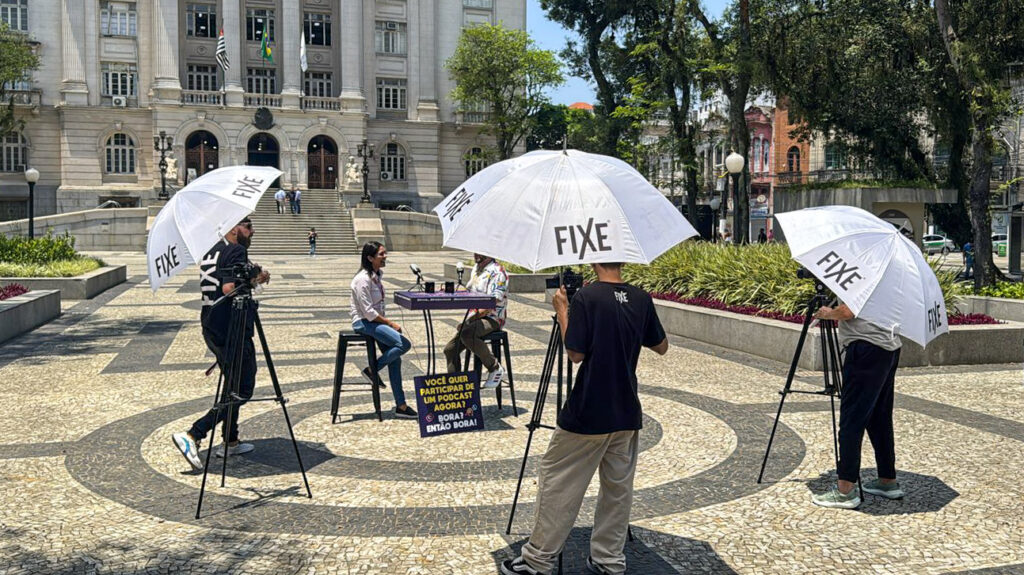 Podkinho tá na rua